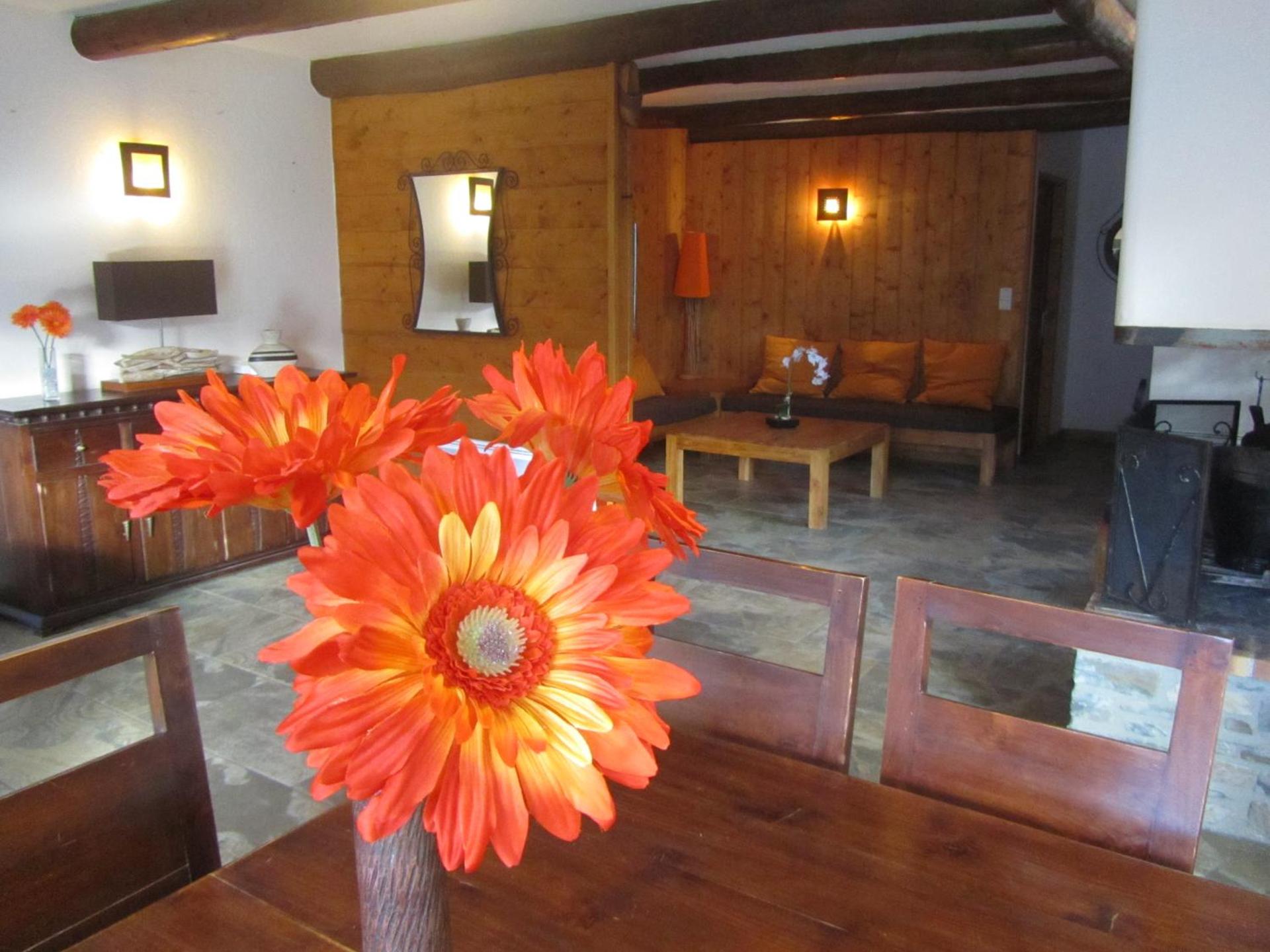 Les GITES DE CAMPARAN - gîte "la BERGERIE AVEC SPA"