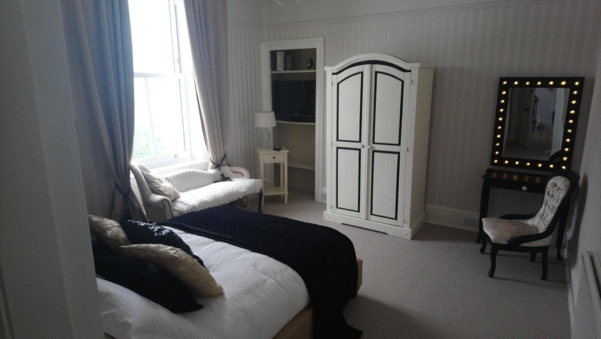 Deluxe Double Room with Bath