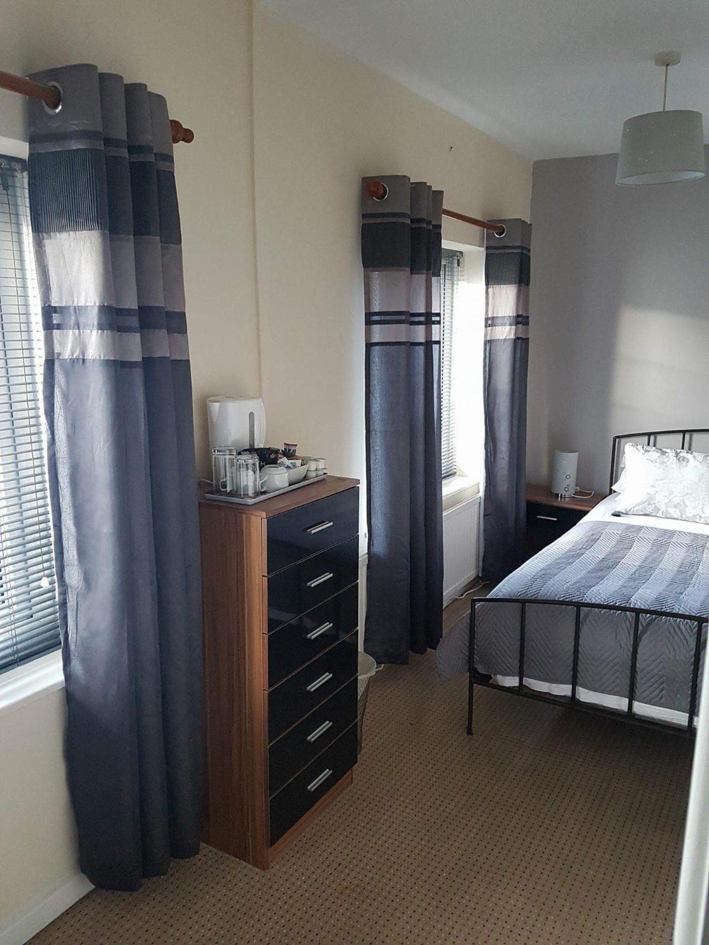 The Lamb and Flag Inn