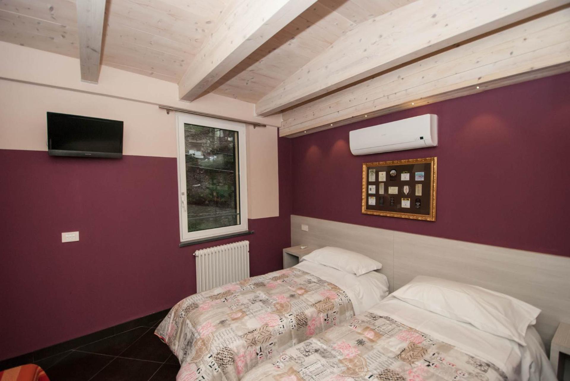 Le Coste by Arbaspàa