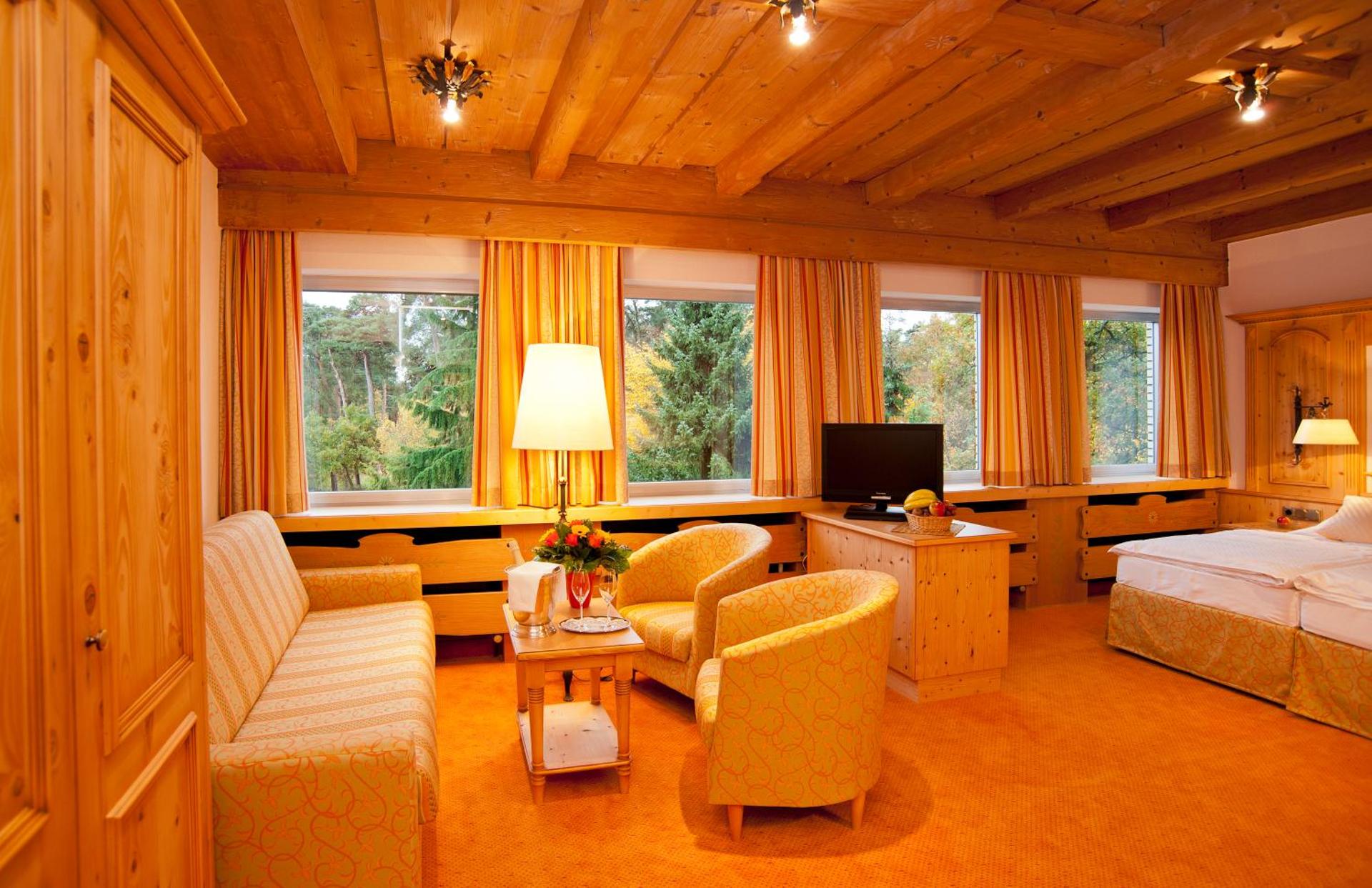 Photo of the whole room