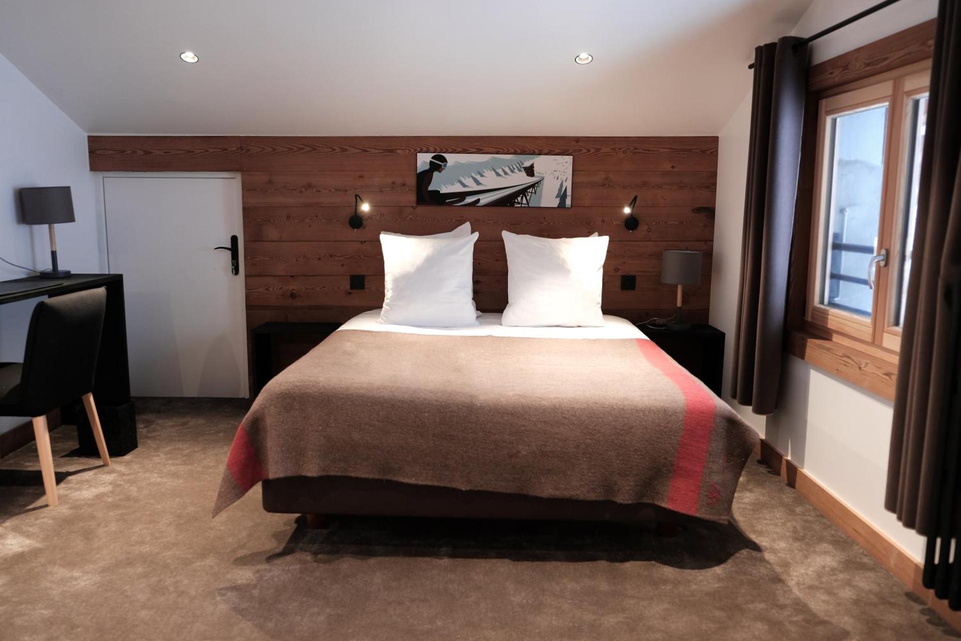 Quadruple Room with Mountain View