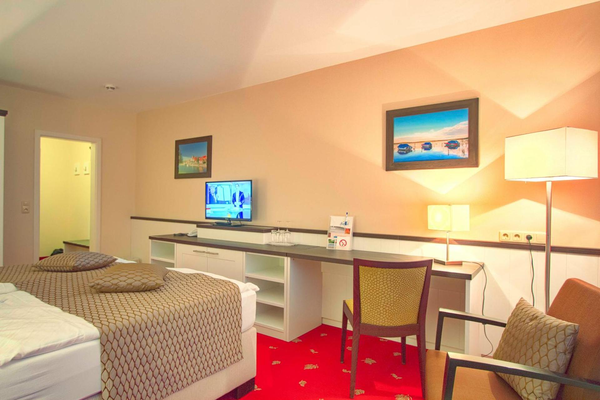 Photo of the whole room