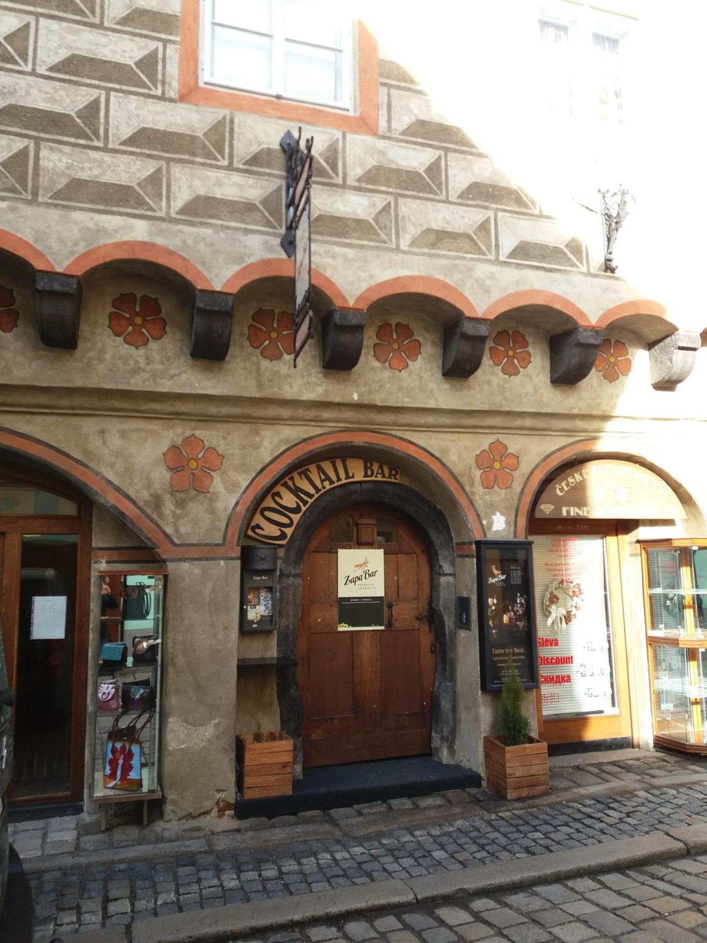 Restaurant/places to eat