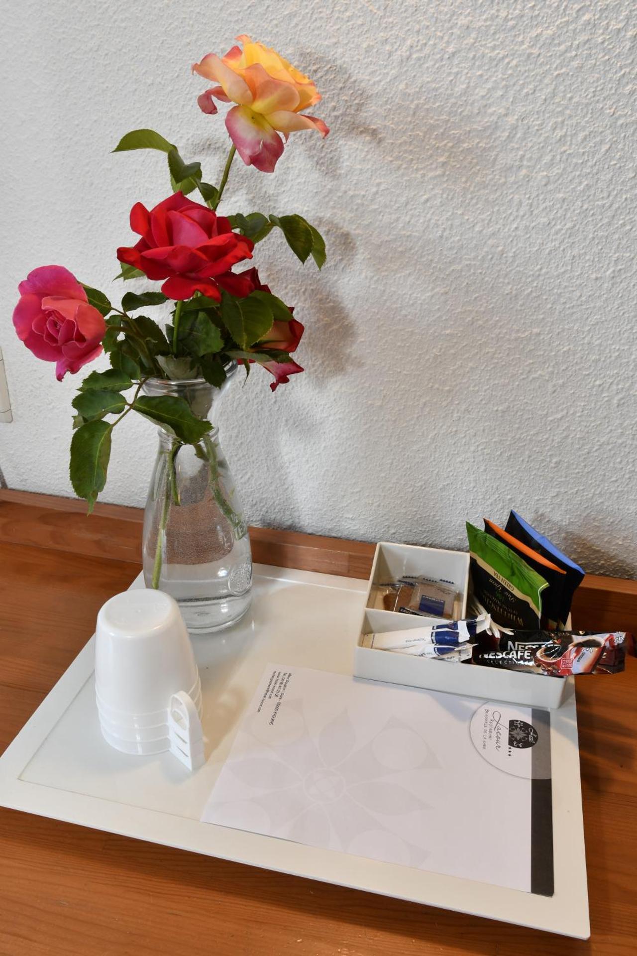 Coffee/tea facilities