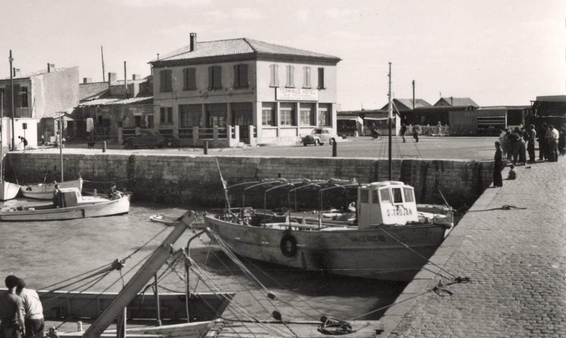 Logis hôtel Le Terminus