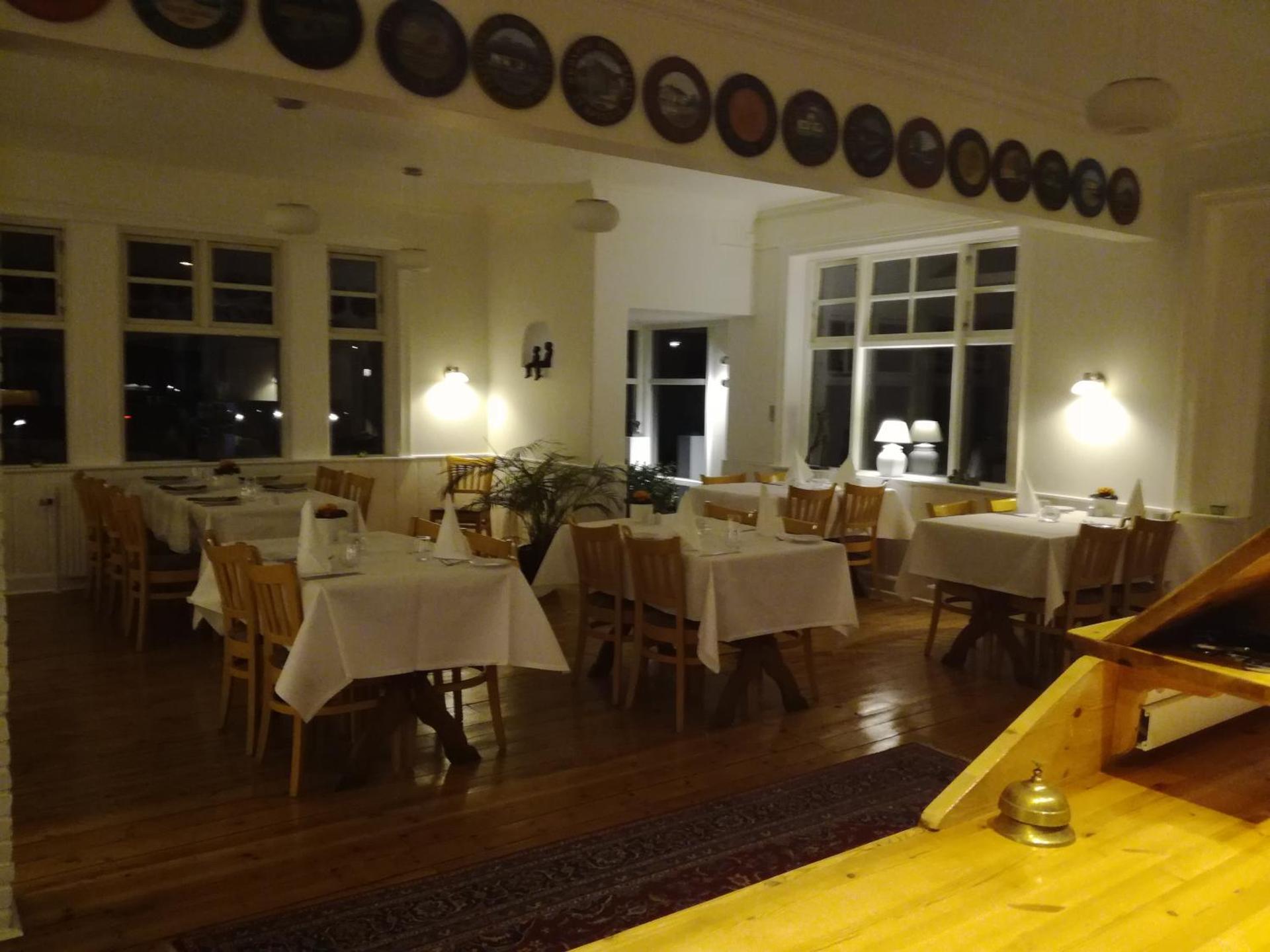 Restaurant/places to eat