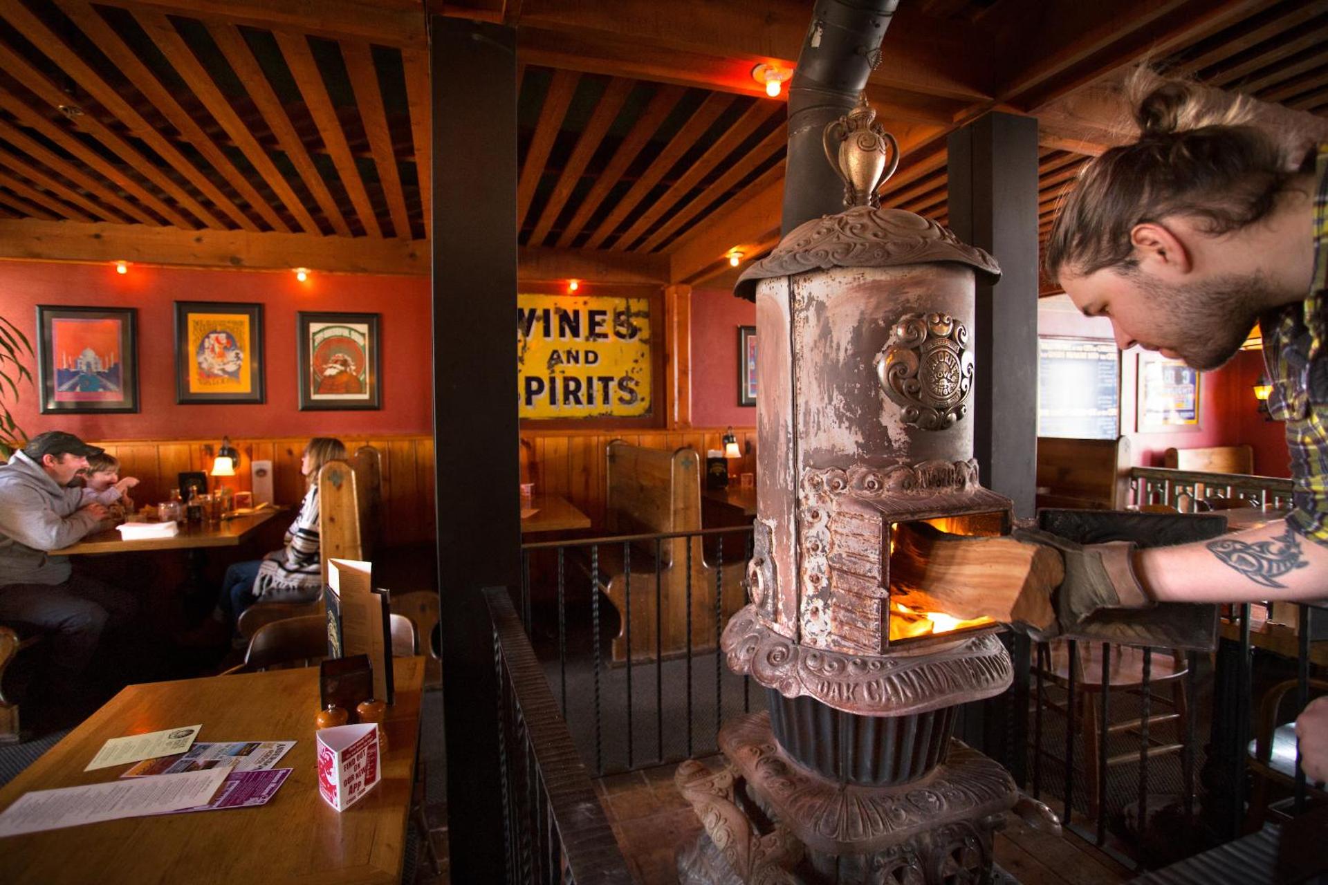 Restaurant/places to eat