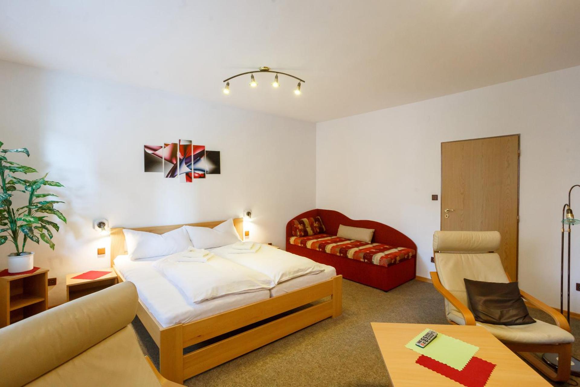 Photo of the whole room