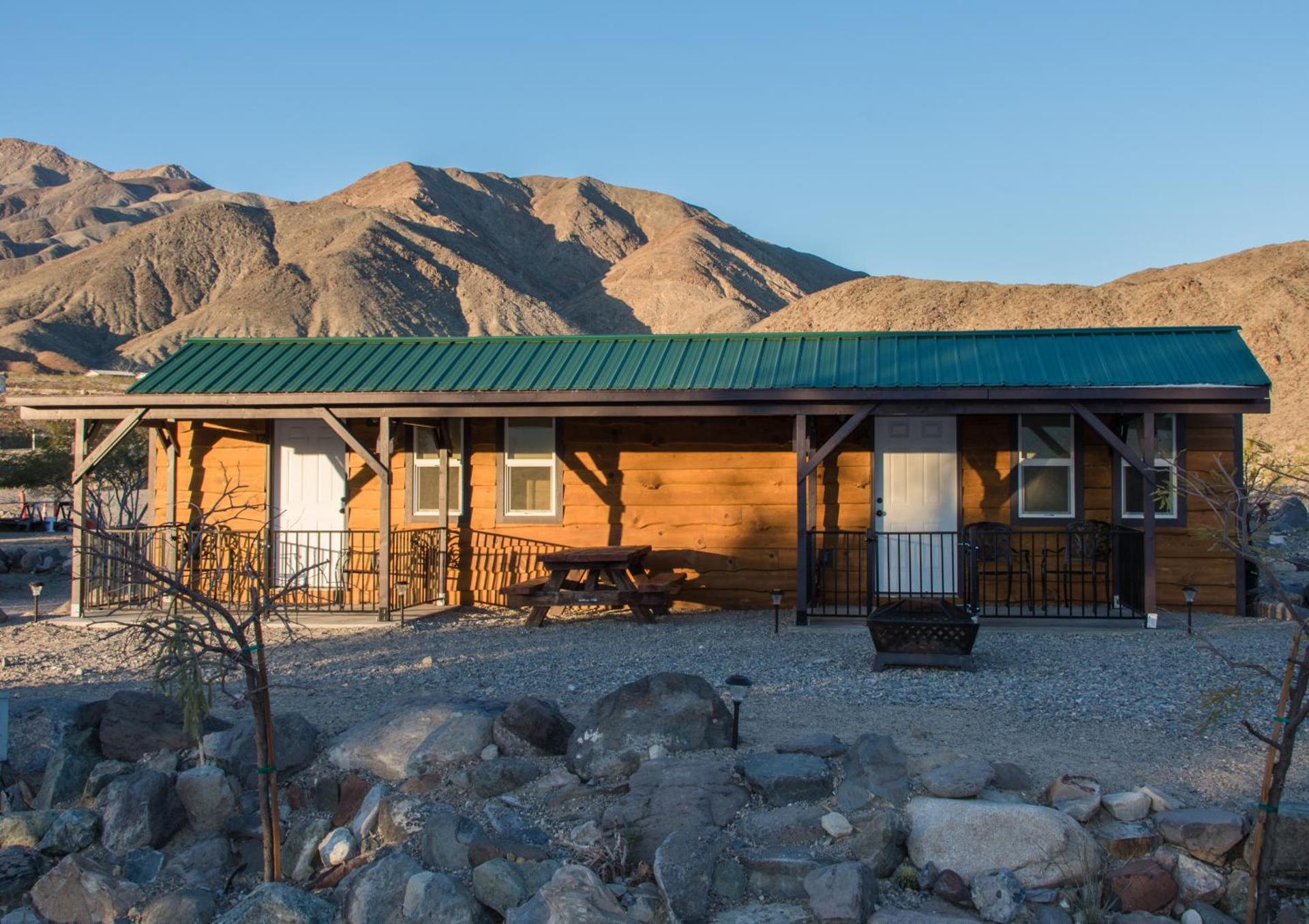 Panamint Springs Motel & Tents