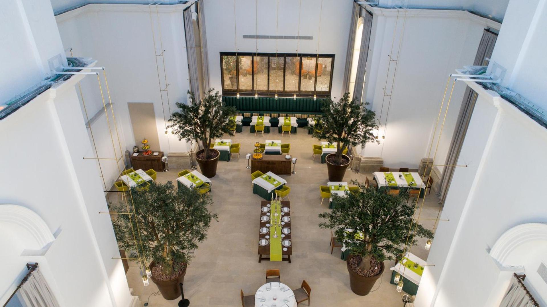 Restaurant/places to eat