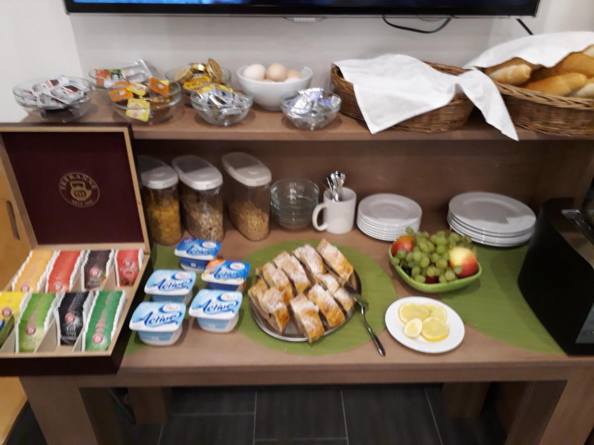 Continental breakfast