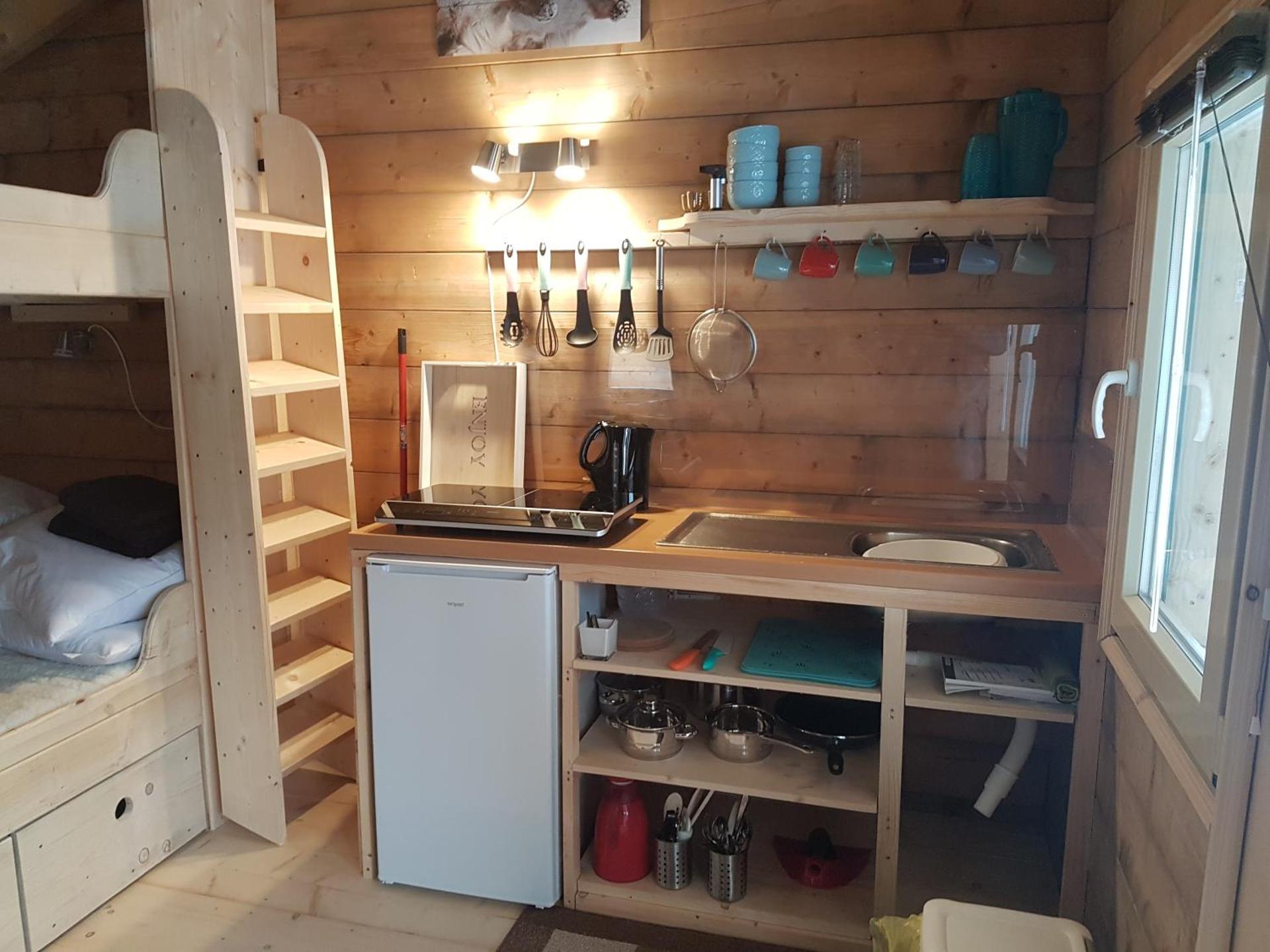 Kitchen or kitchenette