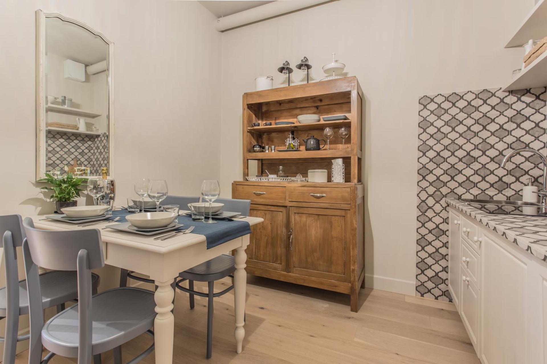 Kitchen or kitchenette