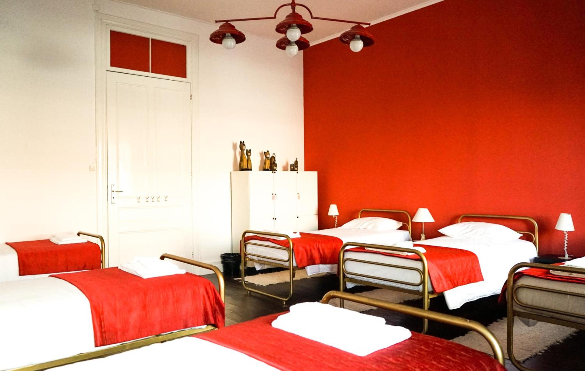 Bed in 6-Bed Mixed Dormitory Room