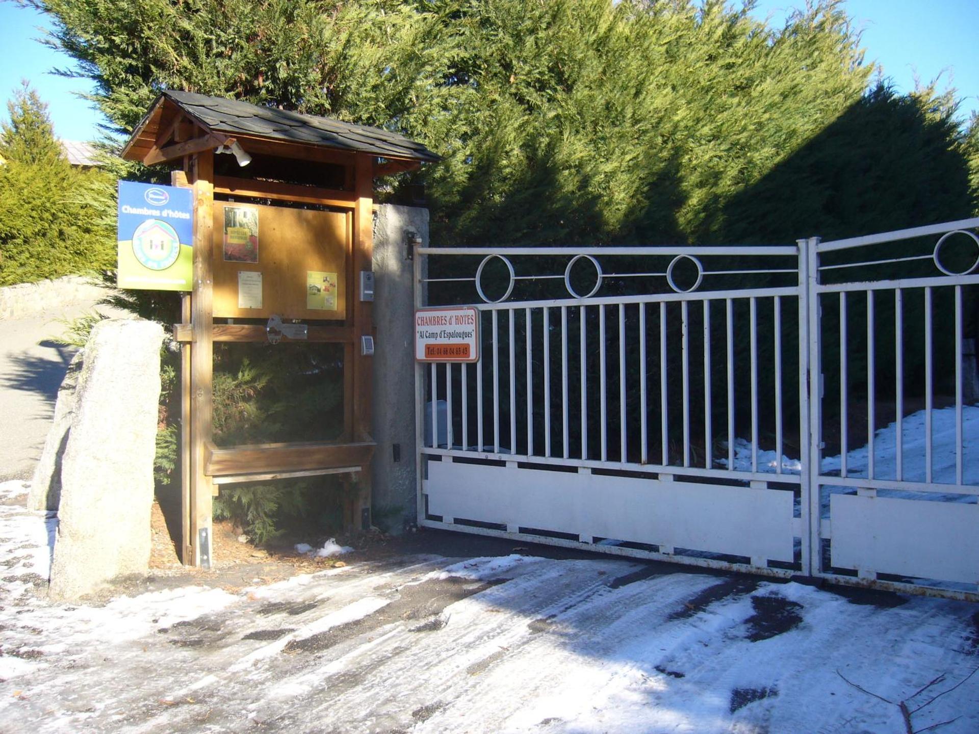 Logo/Certificate/Sign