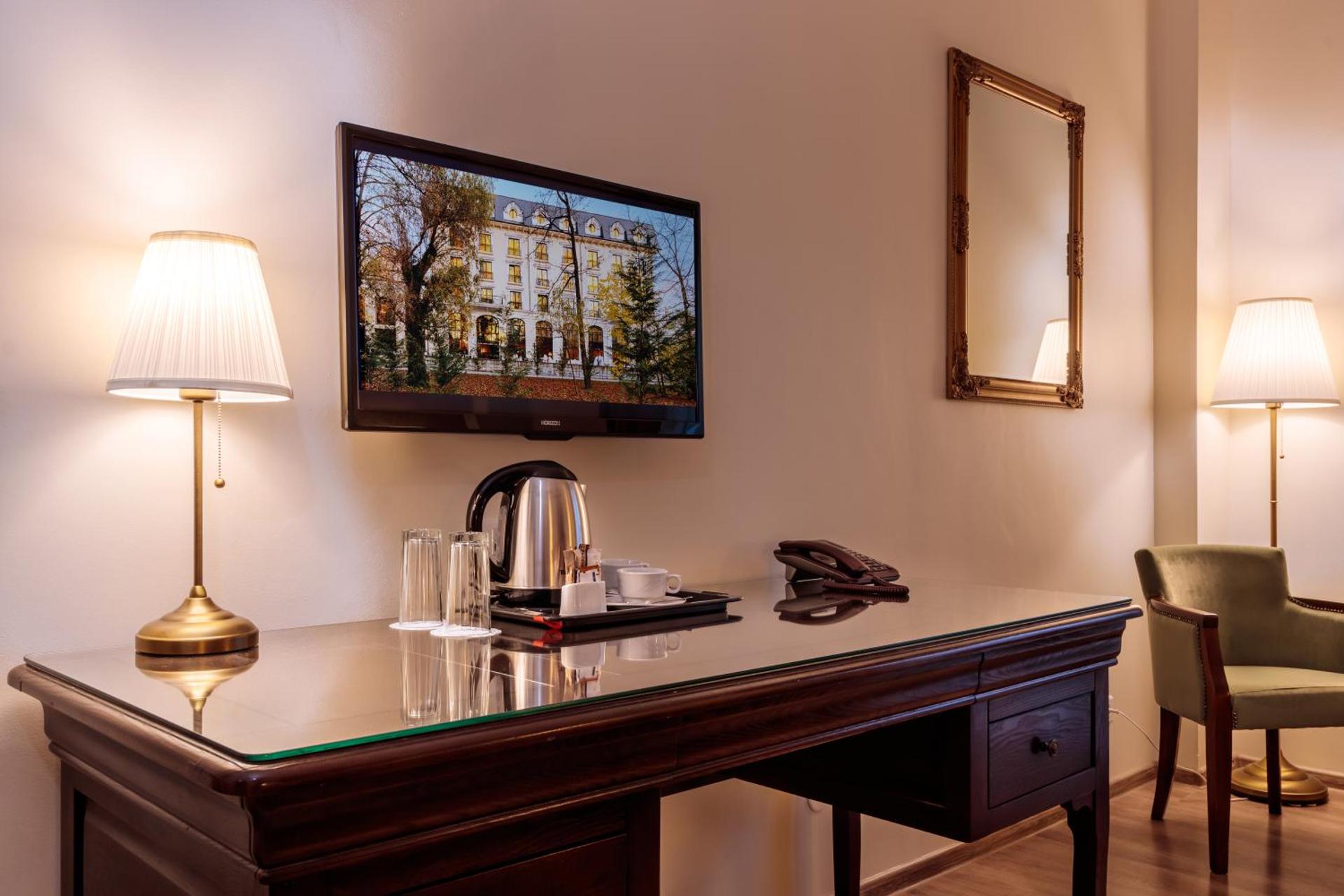 Coffee/tea facilities