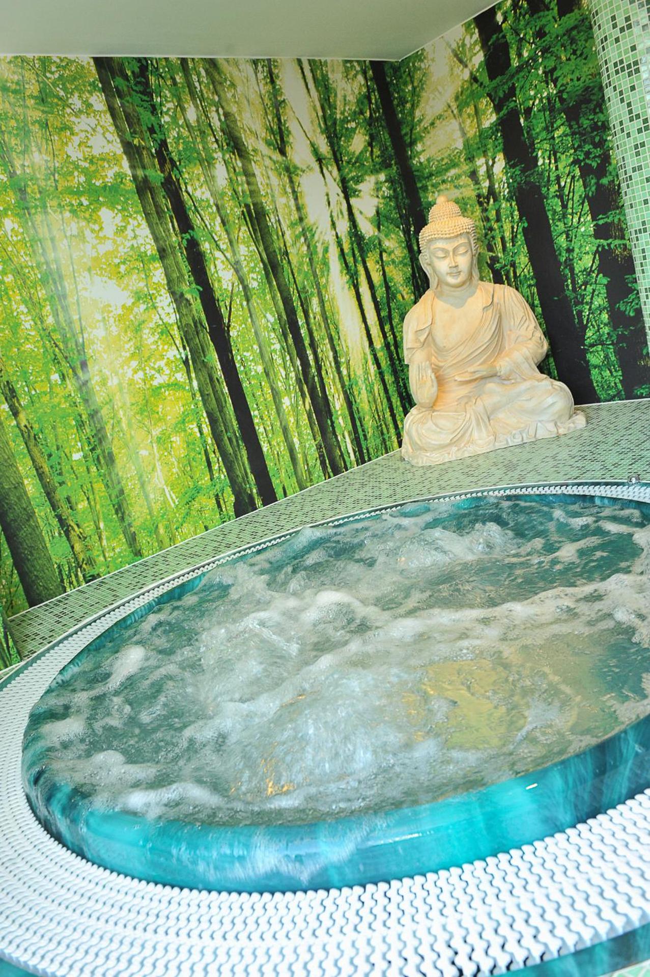 Spa and wellness centre/facilities