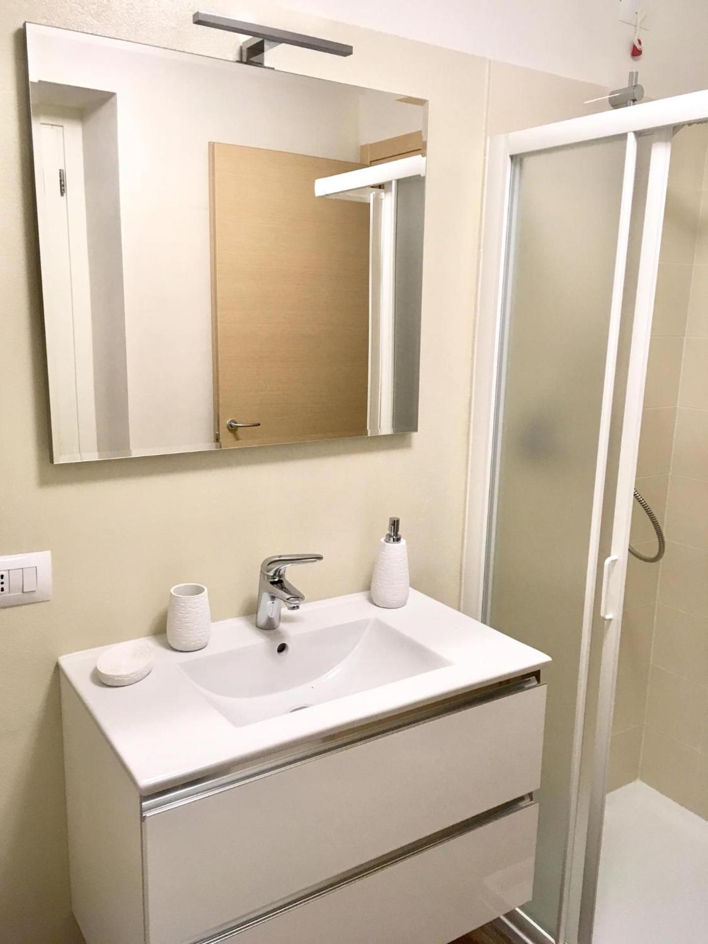 CENTER LAKE VIEW, Varenna