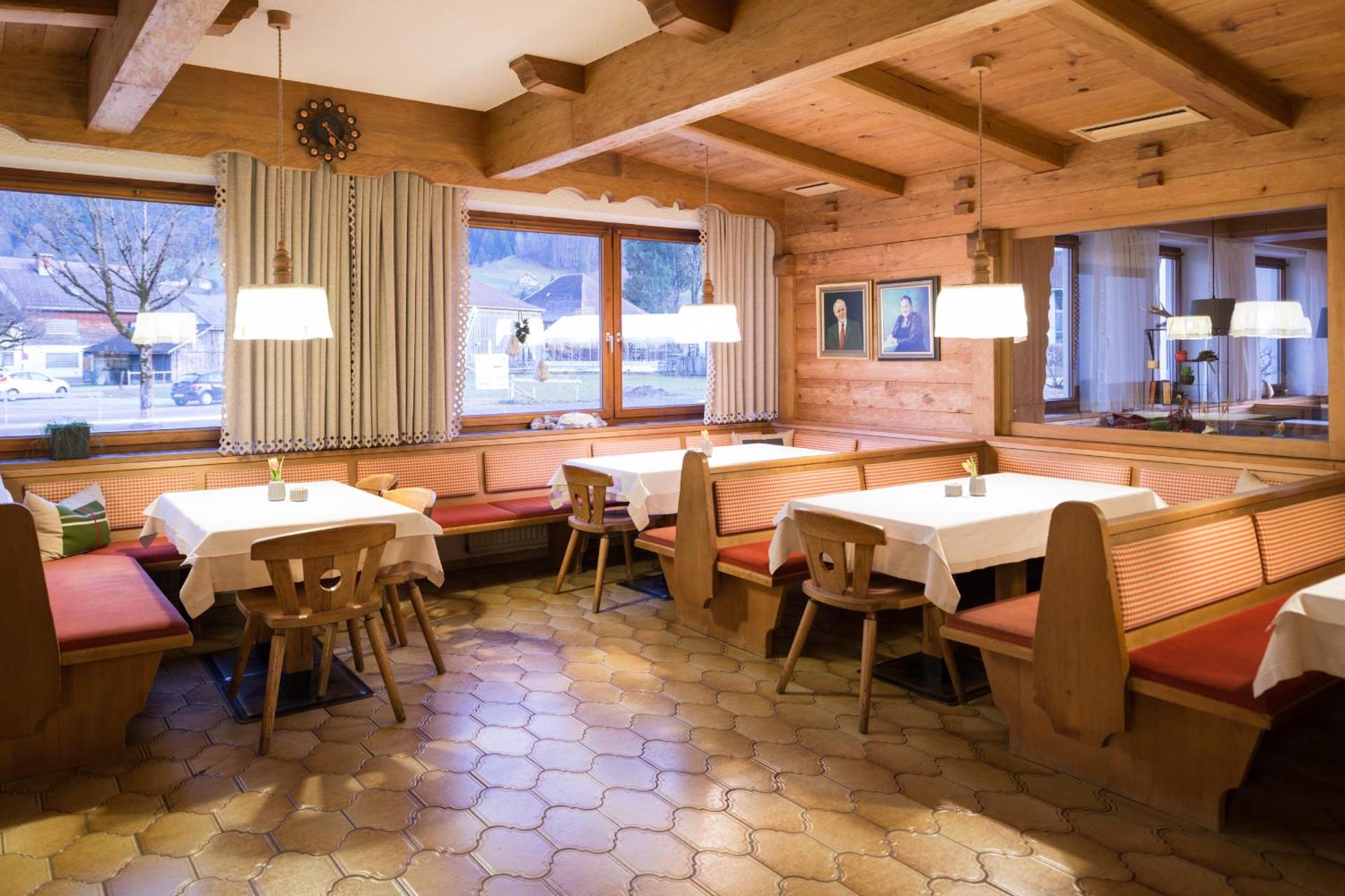 Restaurant/places to eat