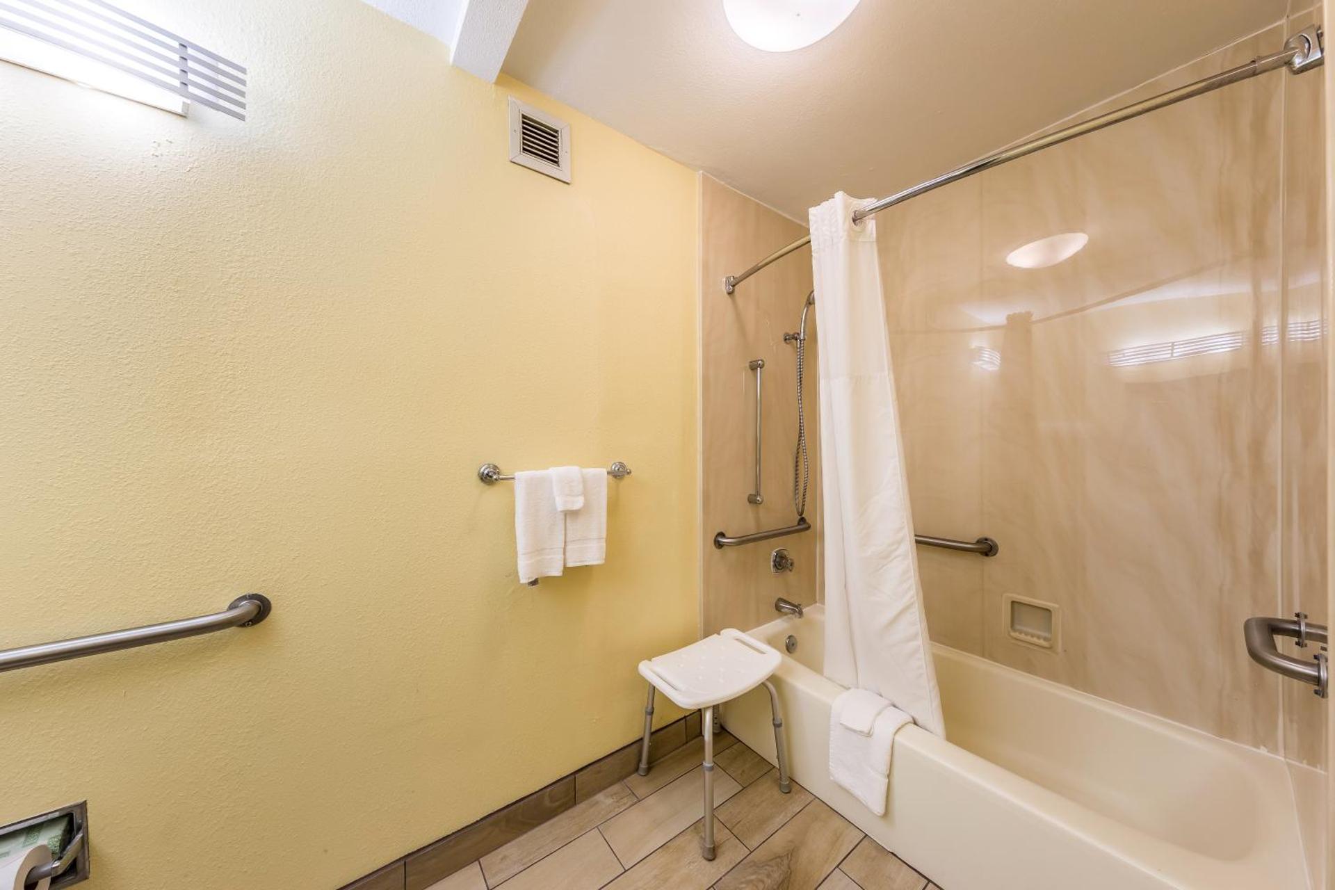 King Room - Non-Smoking