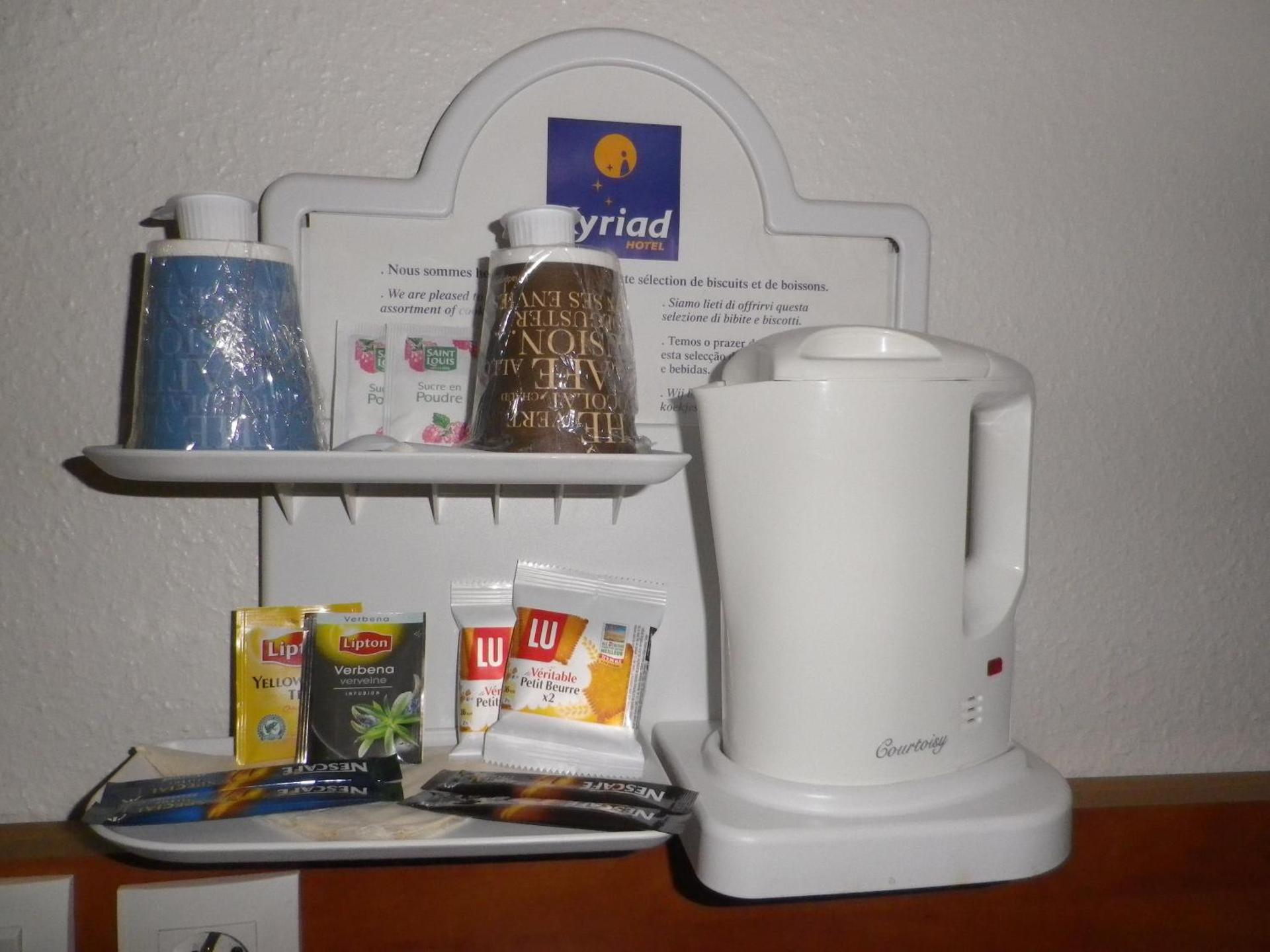 Coffee/tea facilities