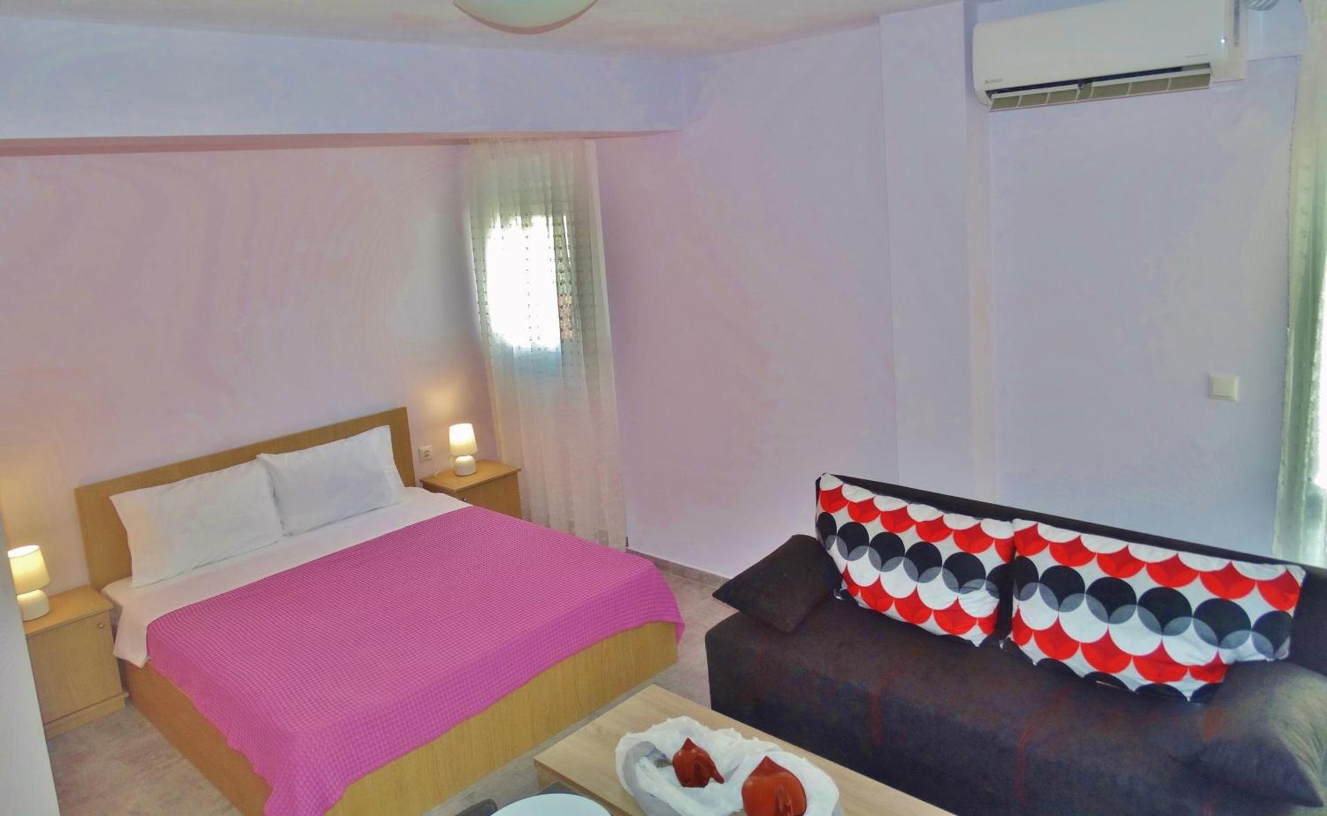 Ismini Cozy Rooms