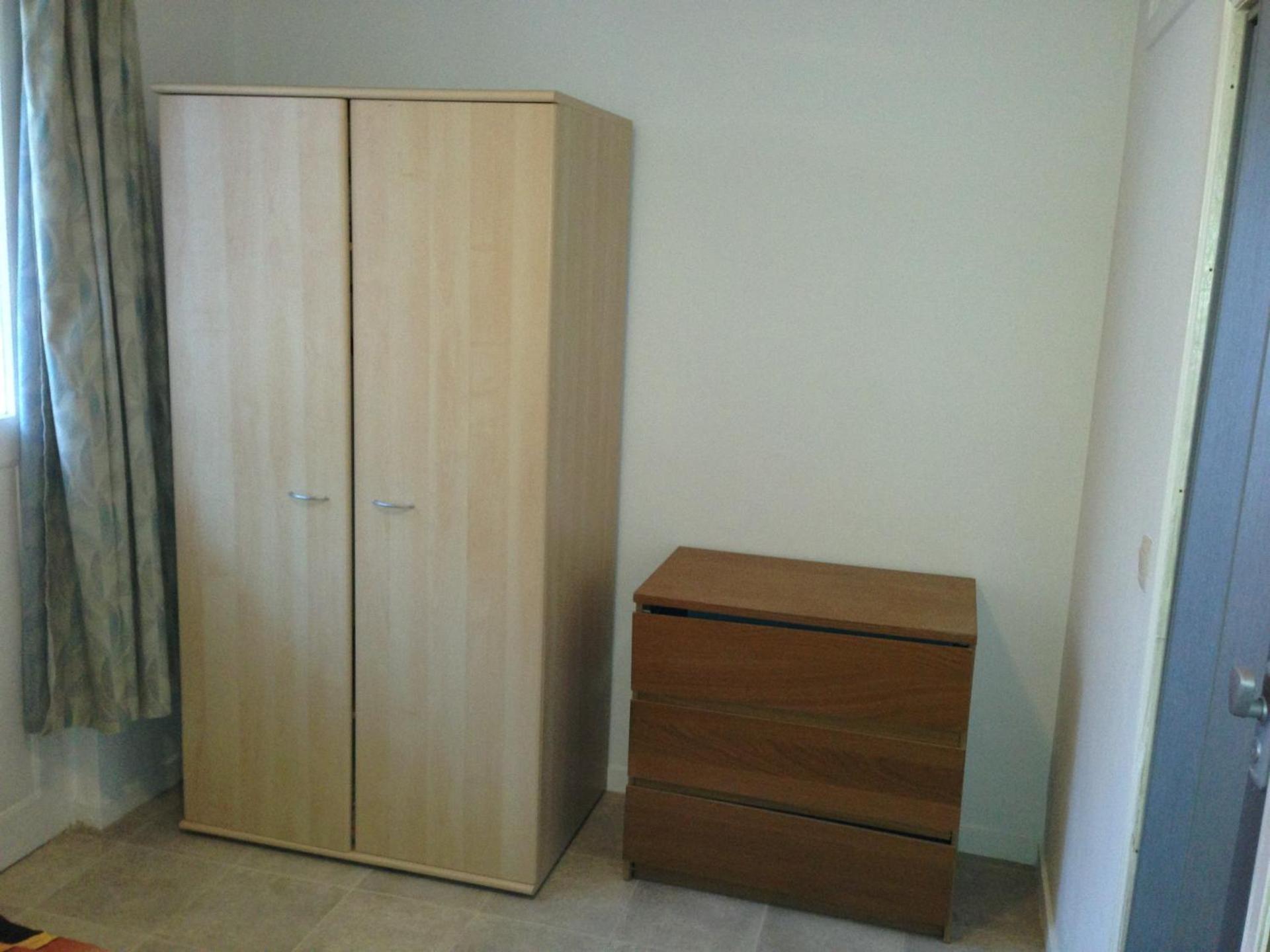 One-Bedroom Apartment with Balcony