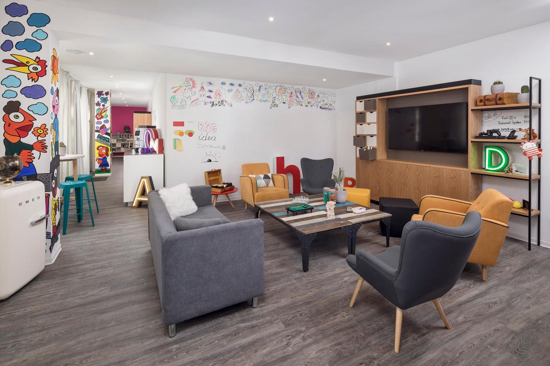 Meeting/conference room