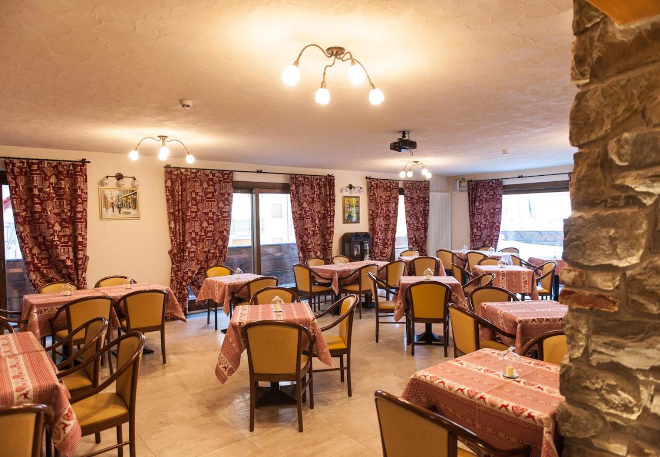 Limone Palace Aparthotel