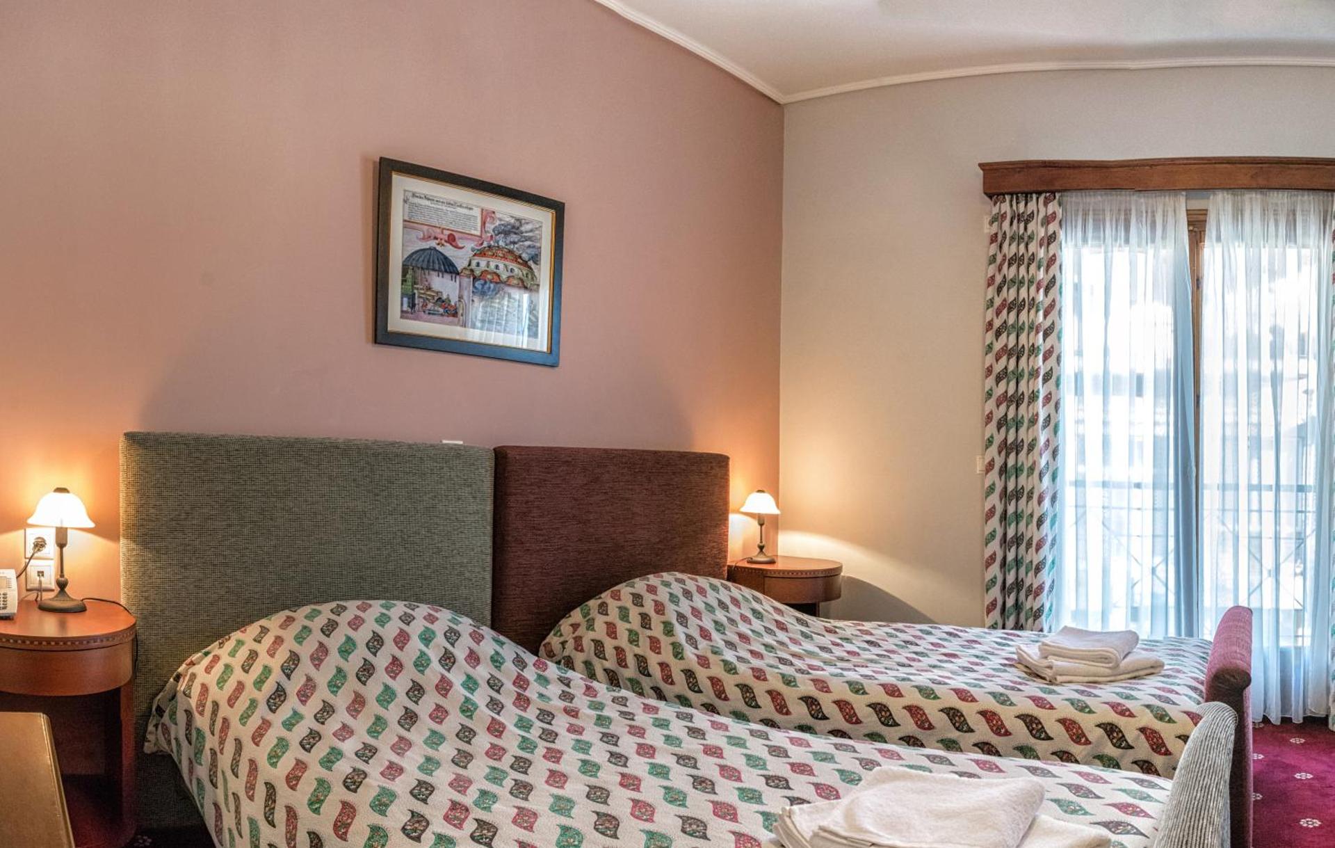 City Hotel Apollonion