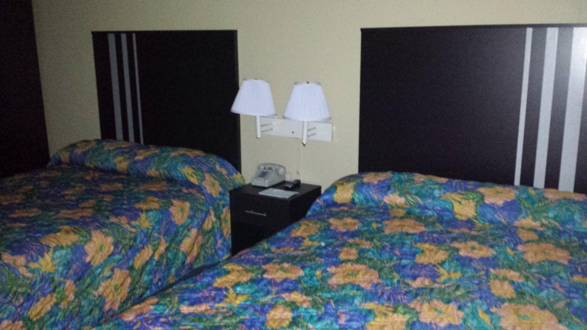 Oceanfront 2 Double beds with Balcony