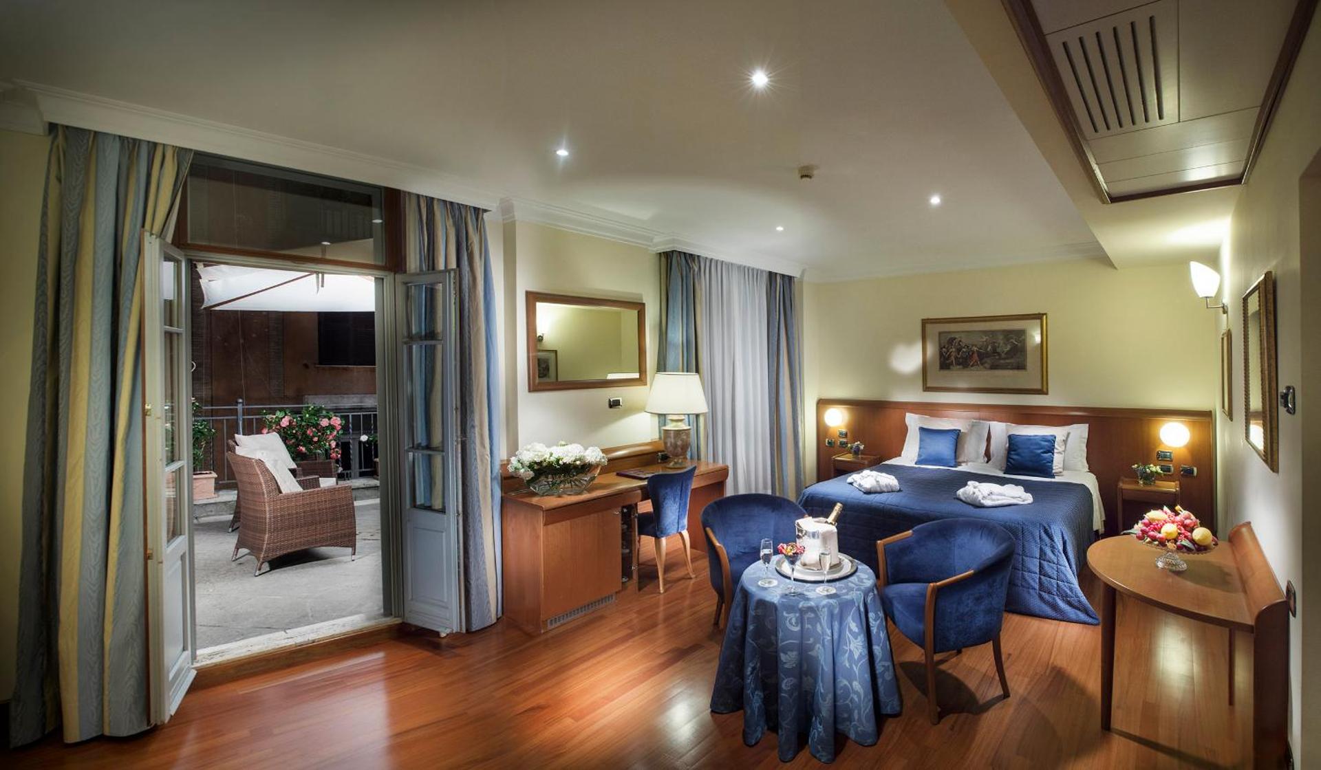 Photo of the whole room