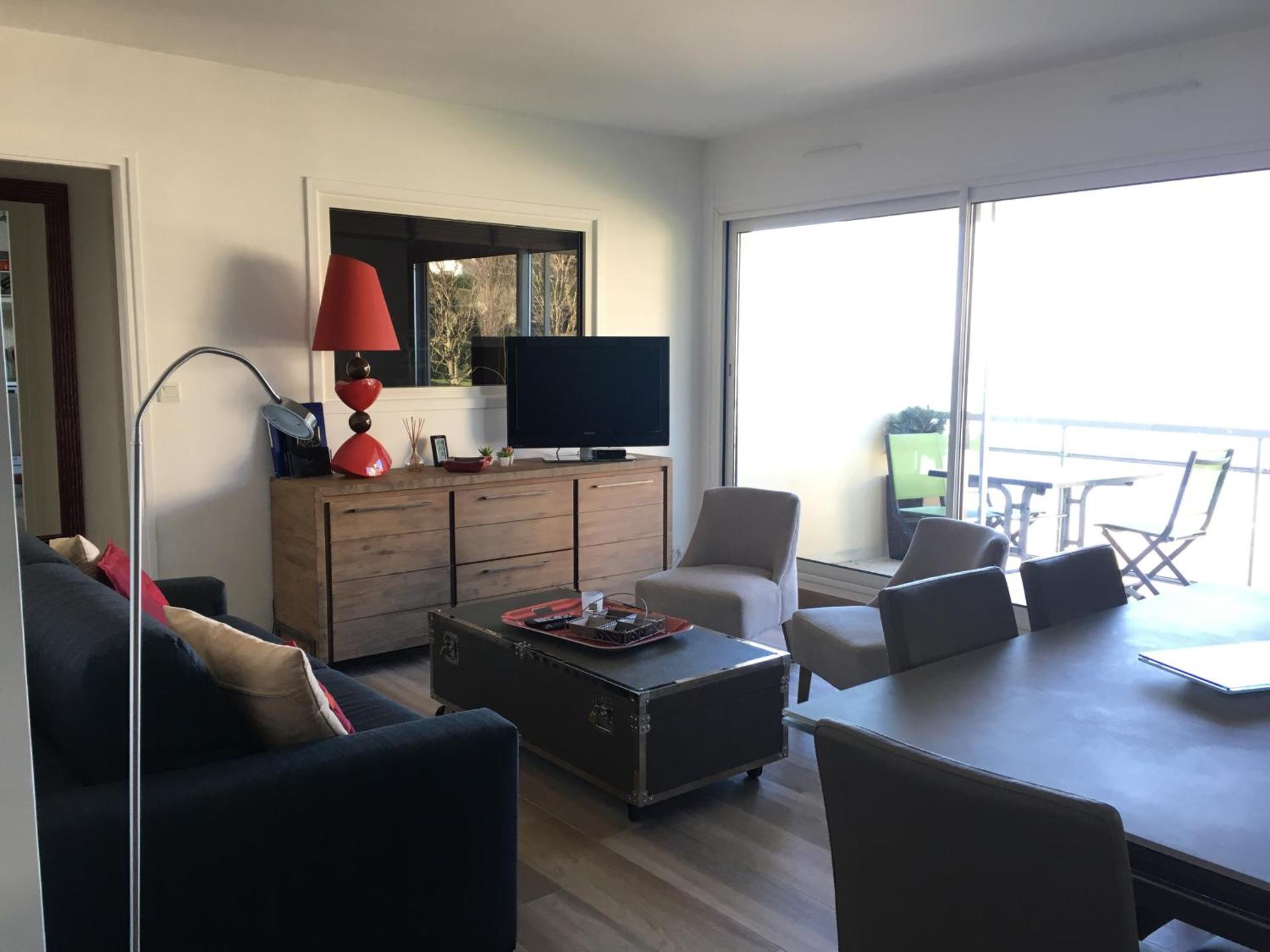 Appartement, vue mer à 150m de la plage