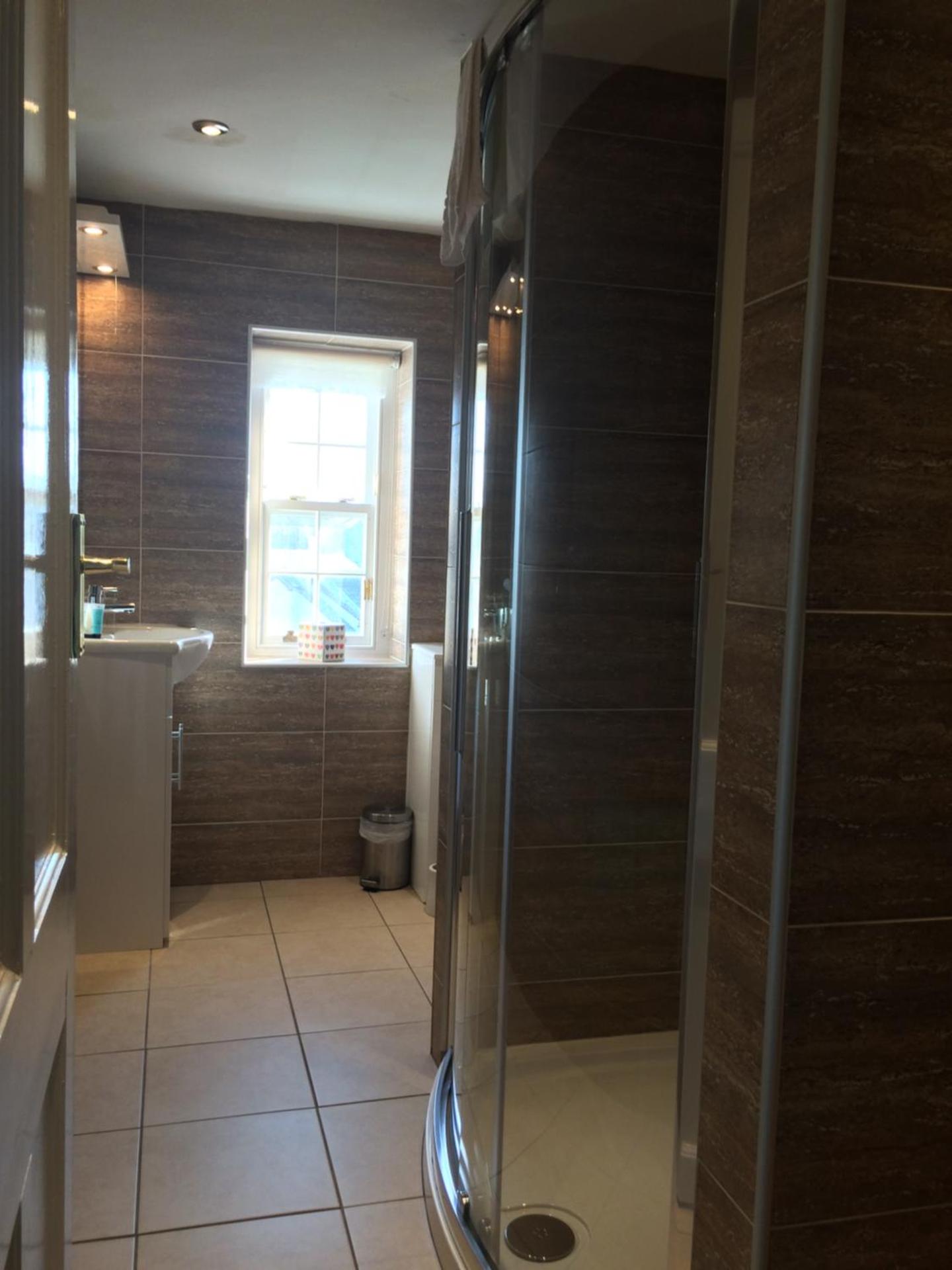 Double or Twin Ensuite Shower Room