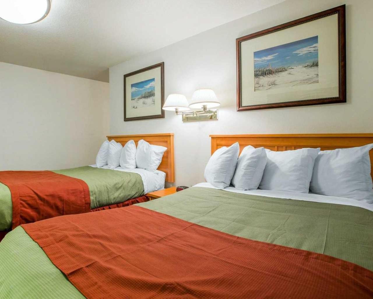 Zimmer mit 2 Queensize-Betten