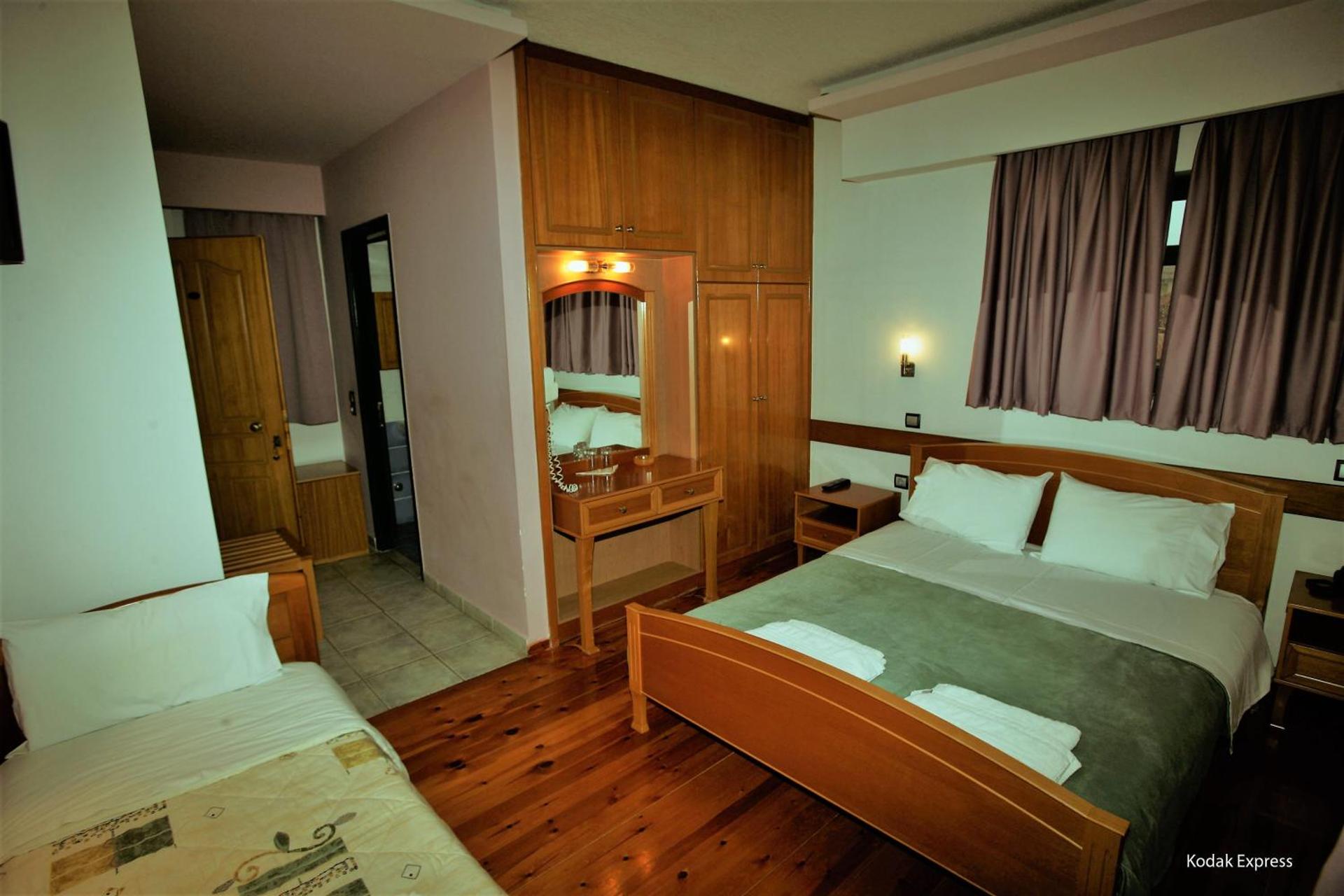 Triple Room with Mountain View