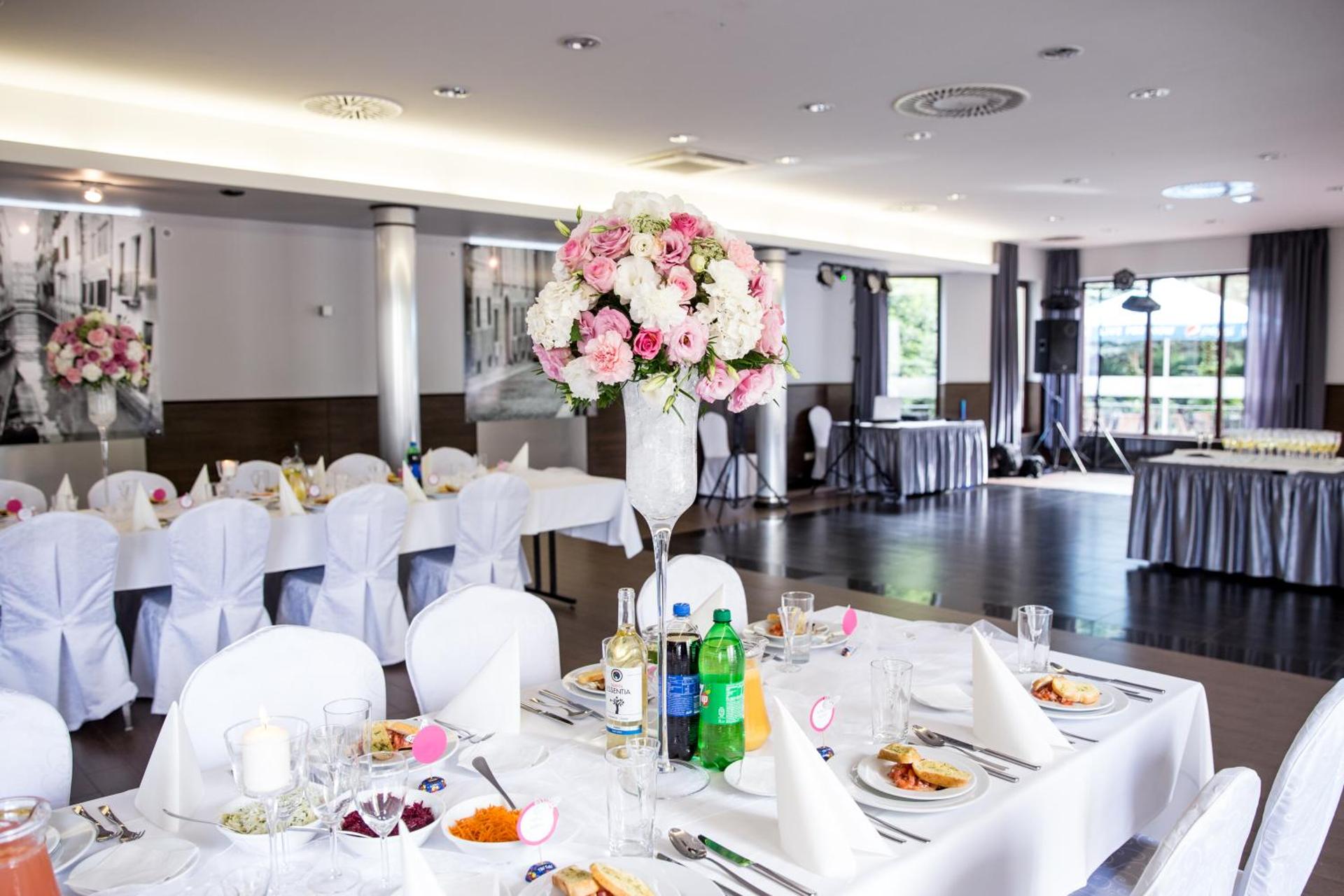 Banquet/Function facilities