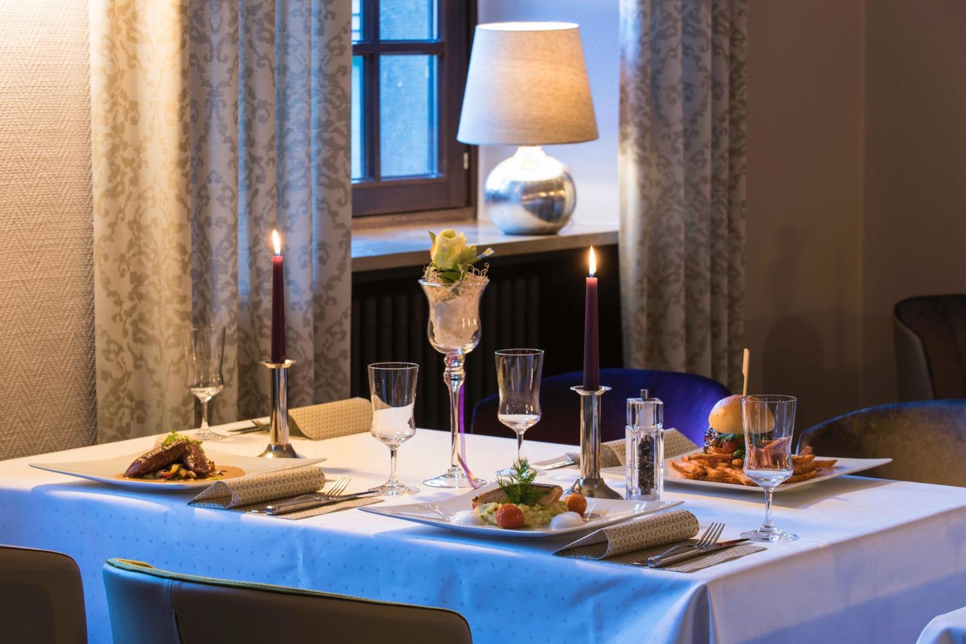 Restaurant/places to eat