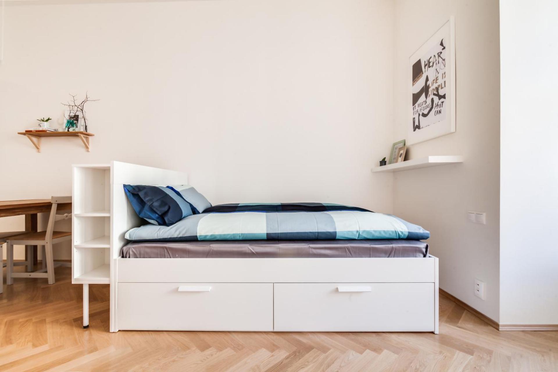 Trendy Local Apartment