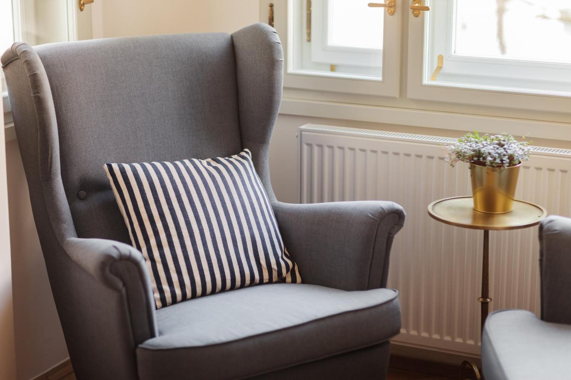 Trendy Local Apartment