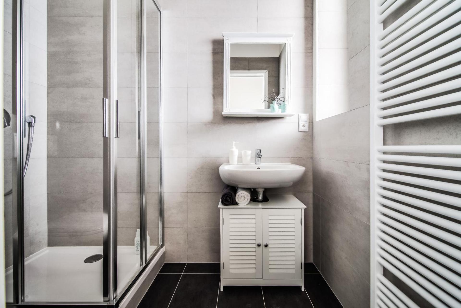 Trendy Local Apartment