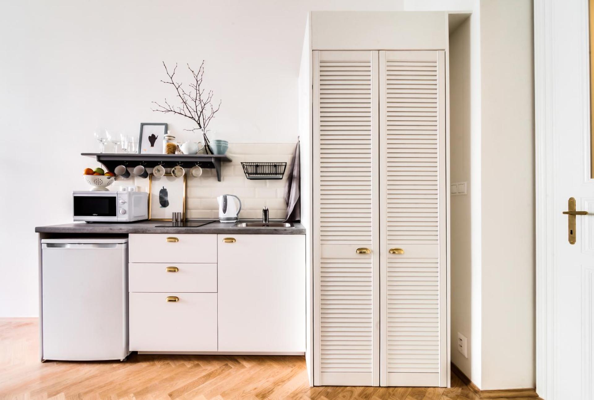 Trendy Local Apartment