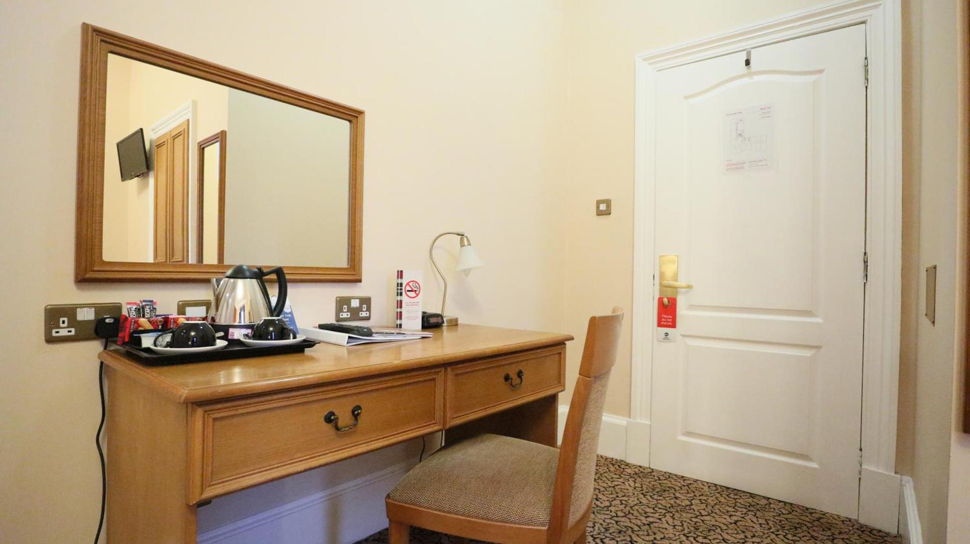 Logo/Certificate/Sign