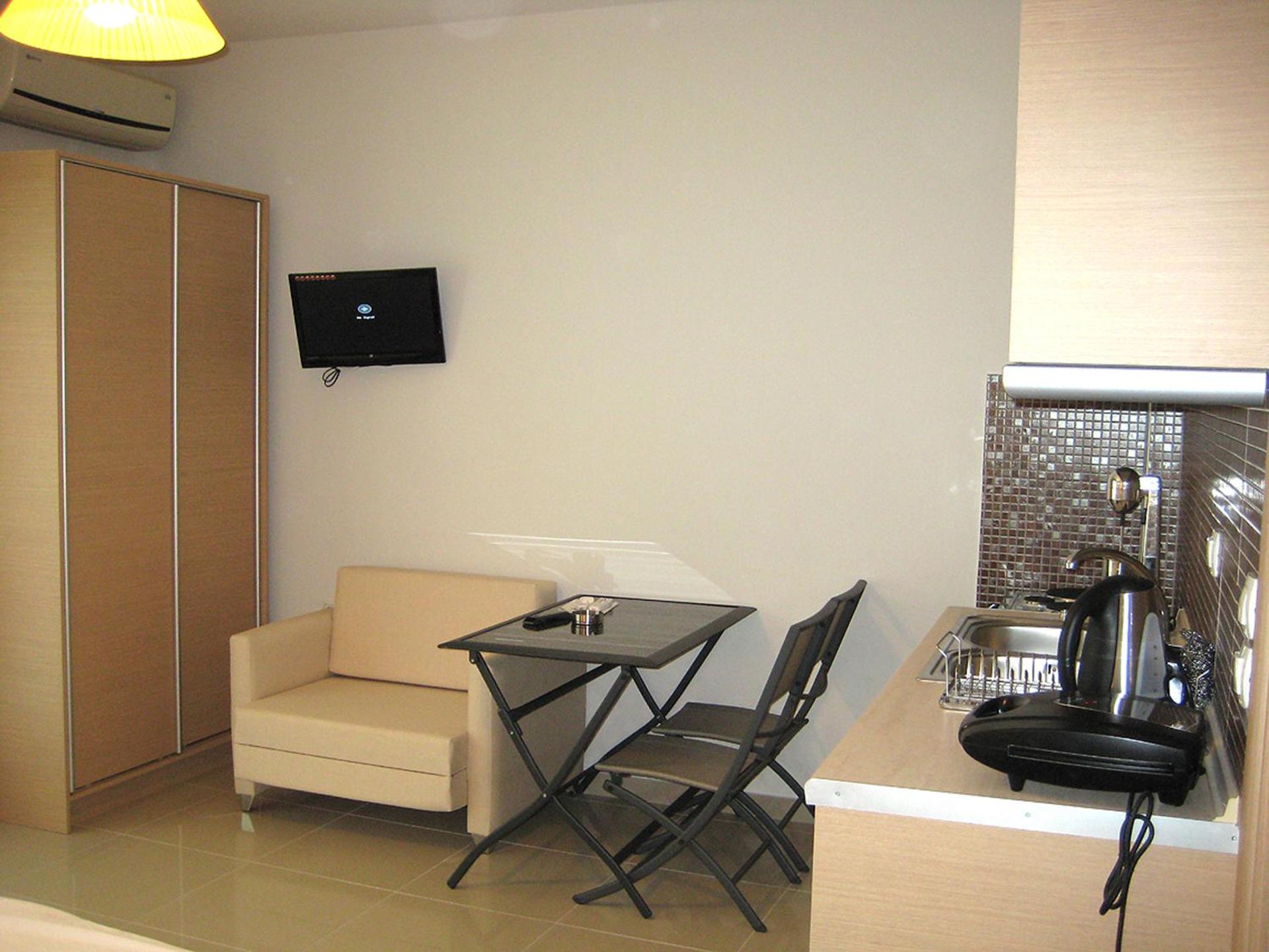 TETYK Keramoti Hotel Apartments