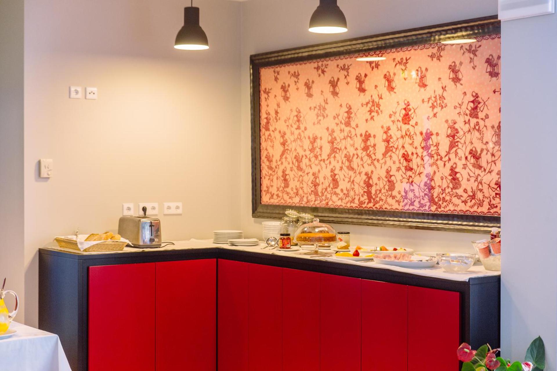 Continental breakfast