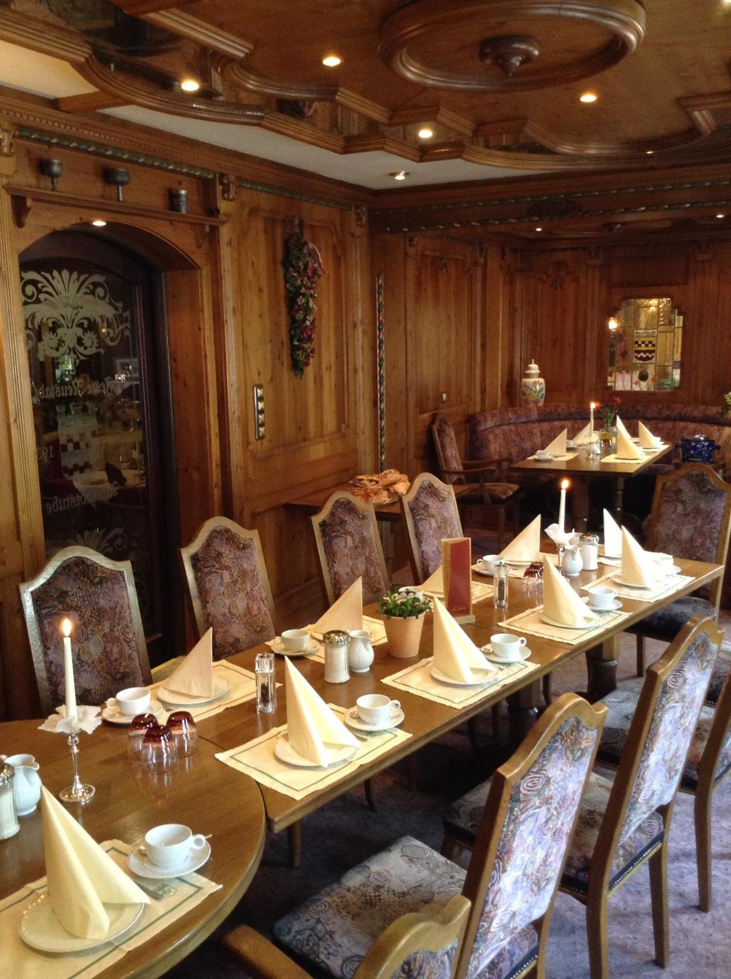 Restaurant/places to eat