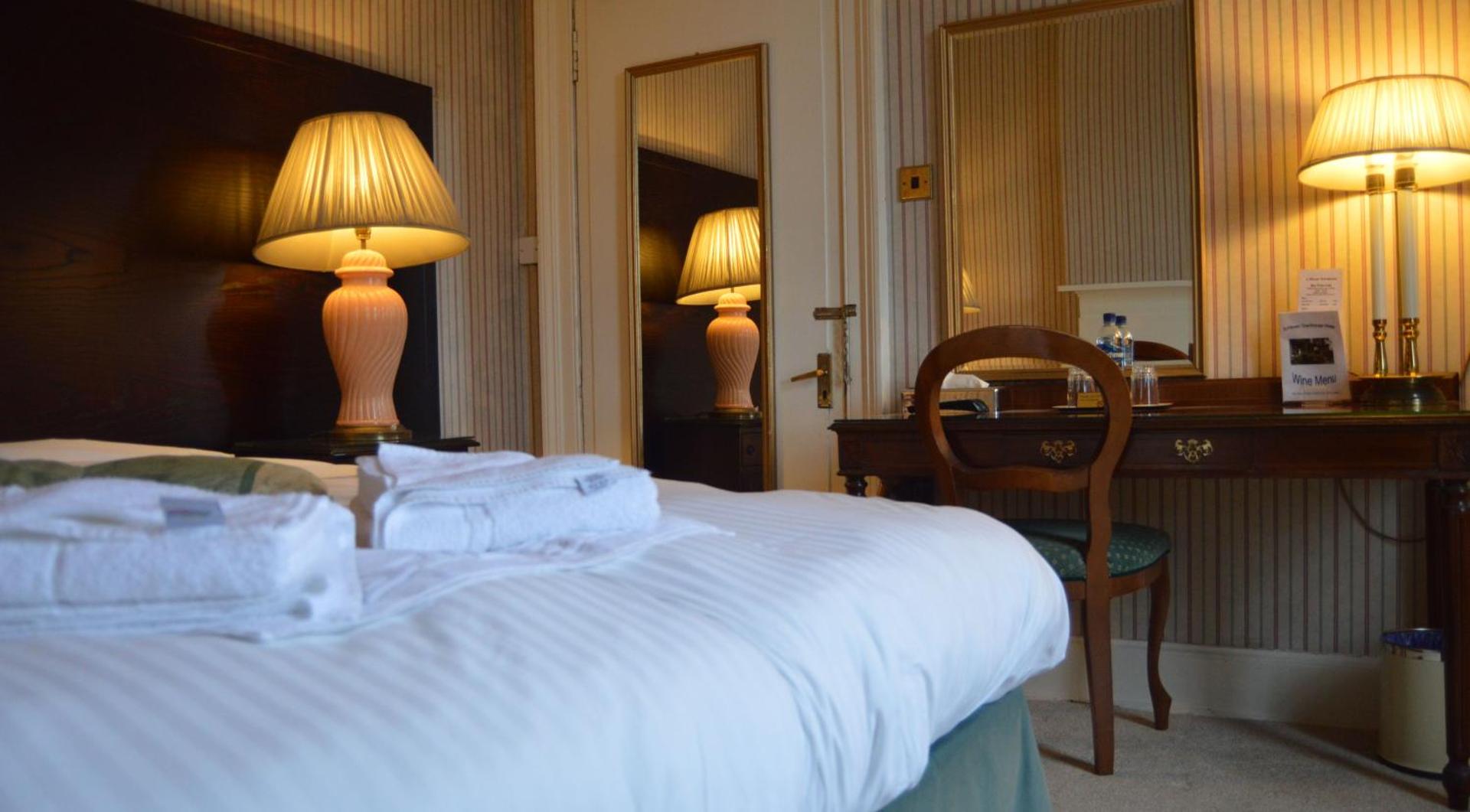 A-Haven Townhouse Hotel