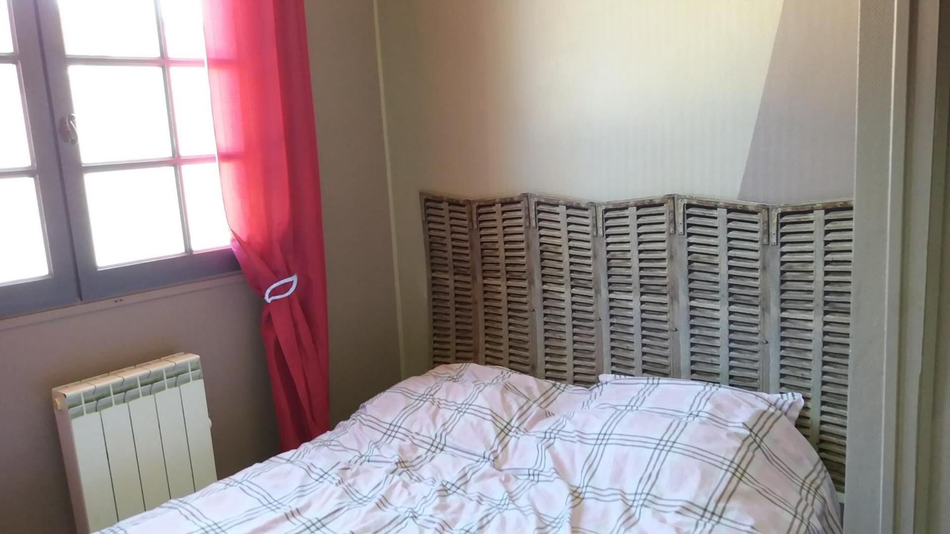 villa provençal avec piscine a vias de 10 personnes