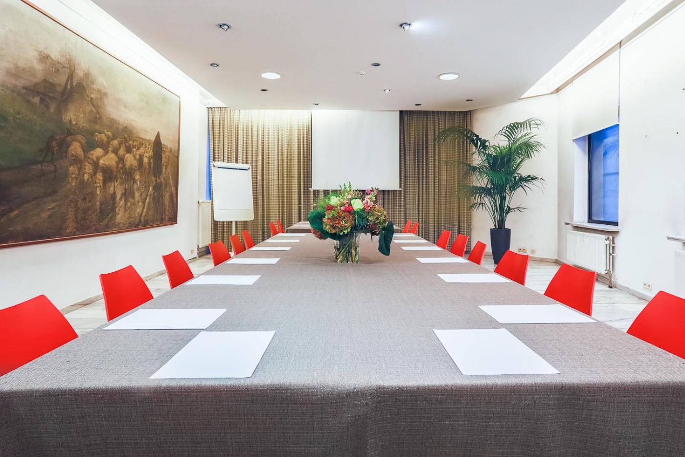 Meeting/conference room